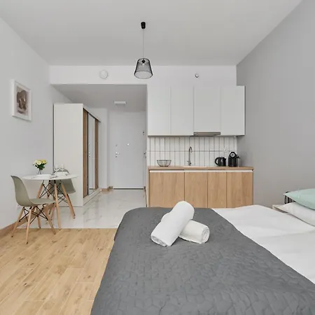 Апартаменты Modern Studio Slonimskiego With Balcony By Renters Вроцлав
