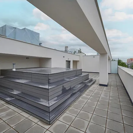 Modern Studio Slonimskiego With Balcony By Renters Вроцлав